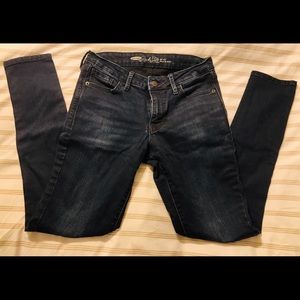 Old Navy skinny mid rise